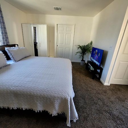 4 Bedrooms & 2.5 Bathrooms In La Λος Άντζελες Εξωτερικό φωτογραφία